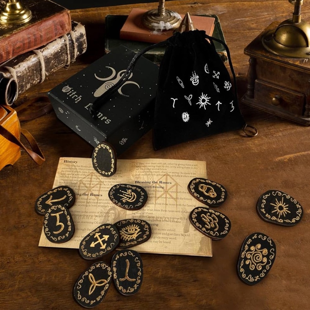NWT Witch Runes for Divination 🔮🪄